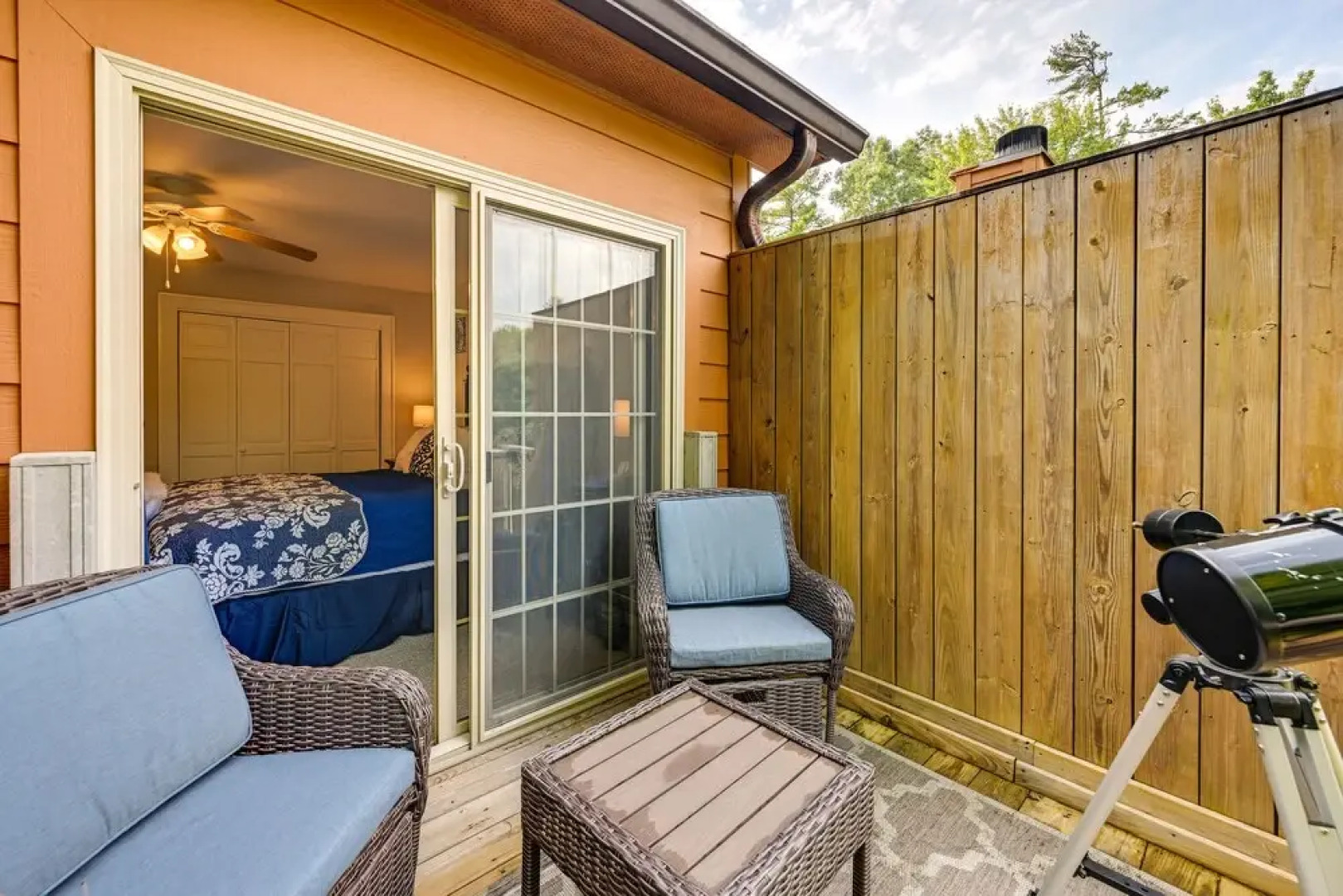 Sapphire Retreat Near Lakes, Trails & Waterfalls!