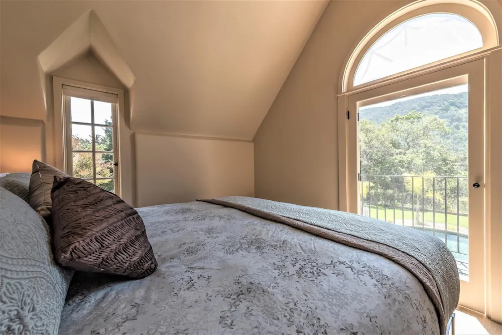 LX3 Renaissance Carmel Valley Villa Pool and Spa