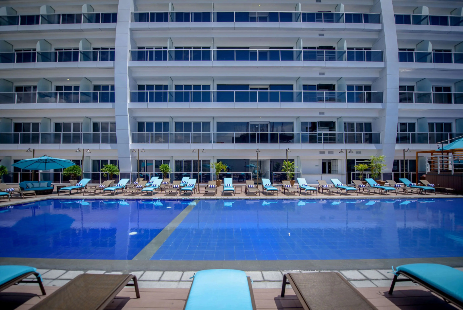 Wyndham Manta Sail Plaza Hotel & Convention Center