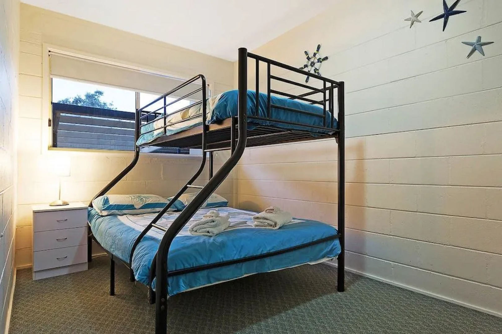 Grandeur Holiday Units