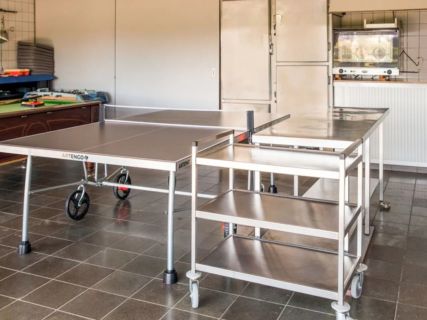 Villa in Bitvre With Garden