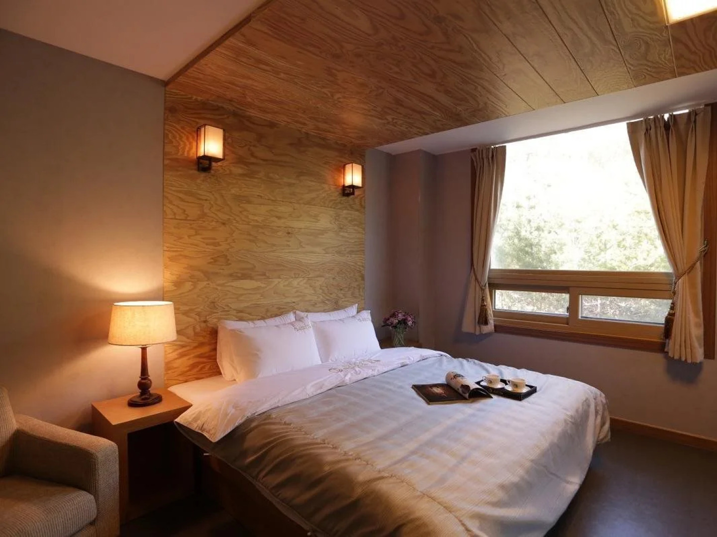 Radiance Tourist Hotel