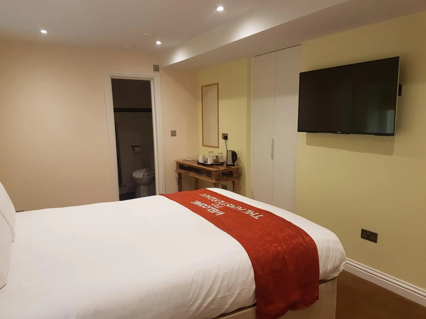 Amsterdam Hotel and A Bar