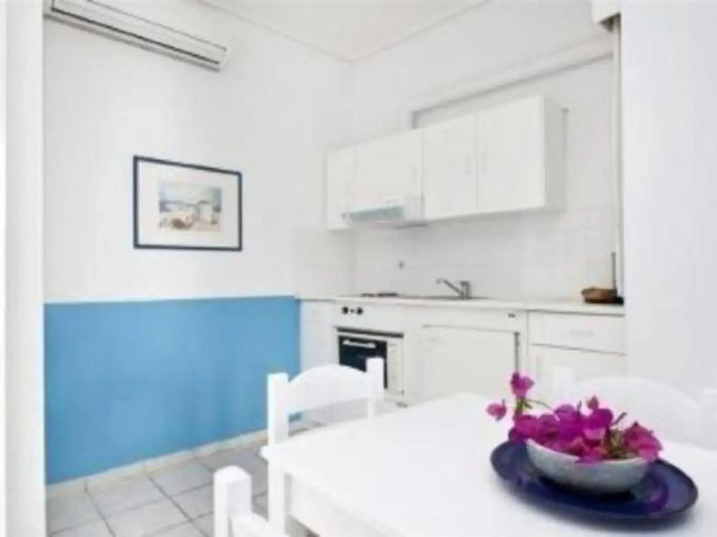 Daphne's Club Hotel Apartments