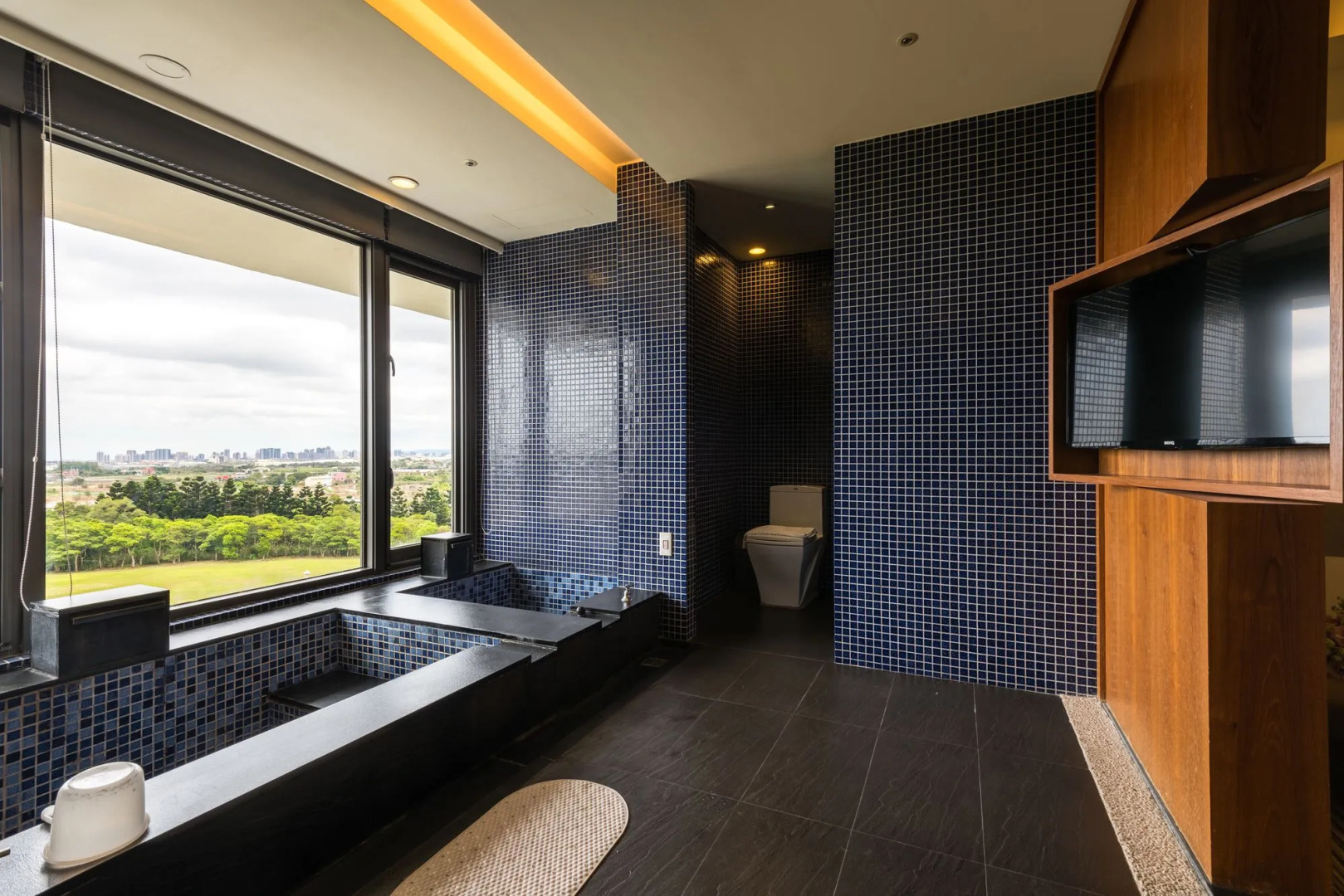 South Garden Hotels and Resorts