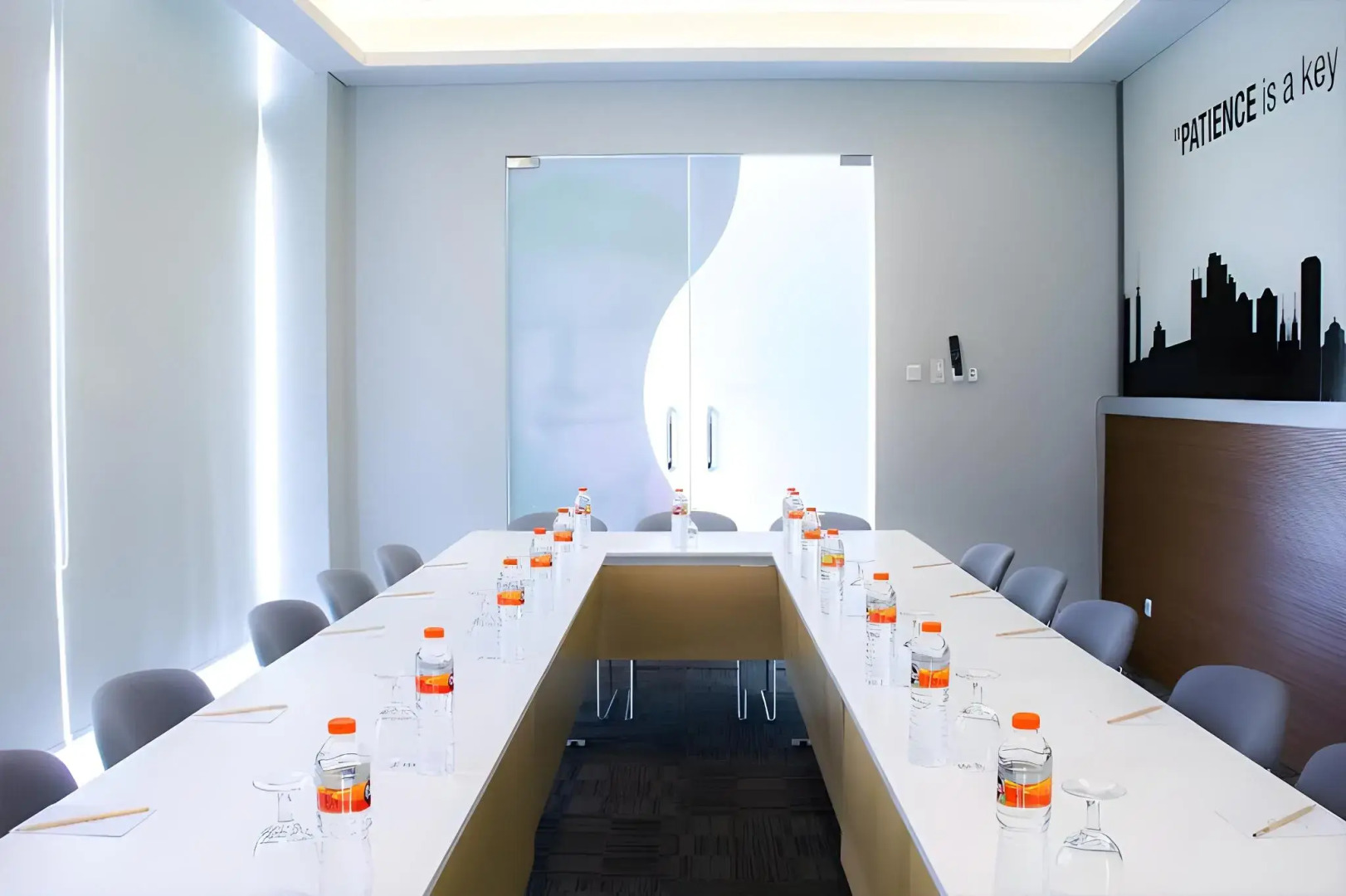 Cleo Hotel Jemursari