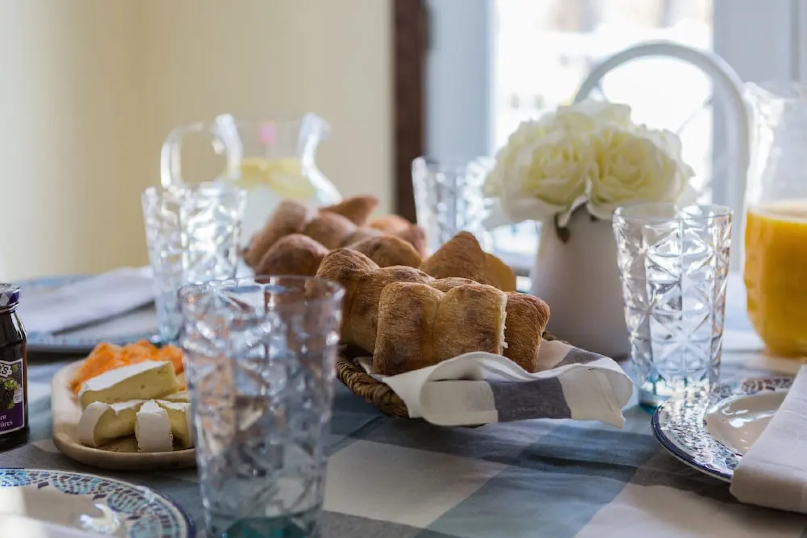 QuickStay Lake Simcoe Homestyle Cottage Private Beach