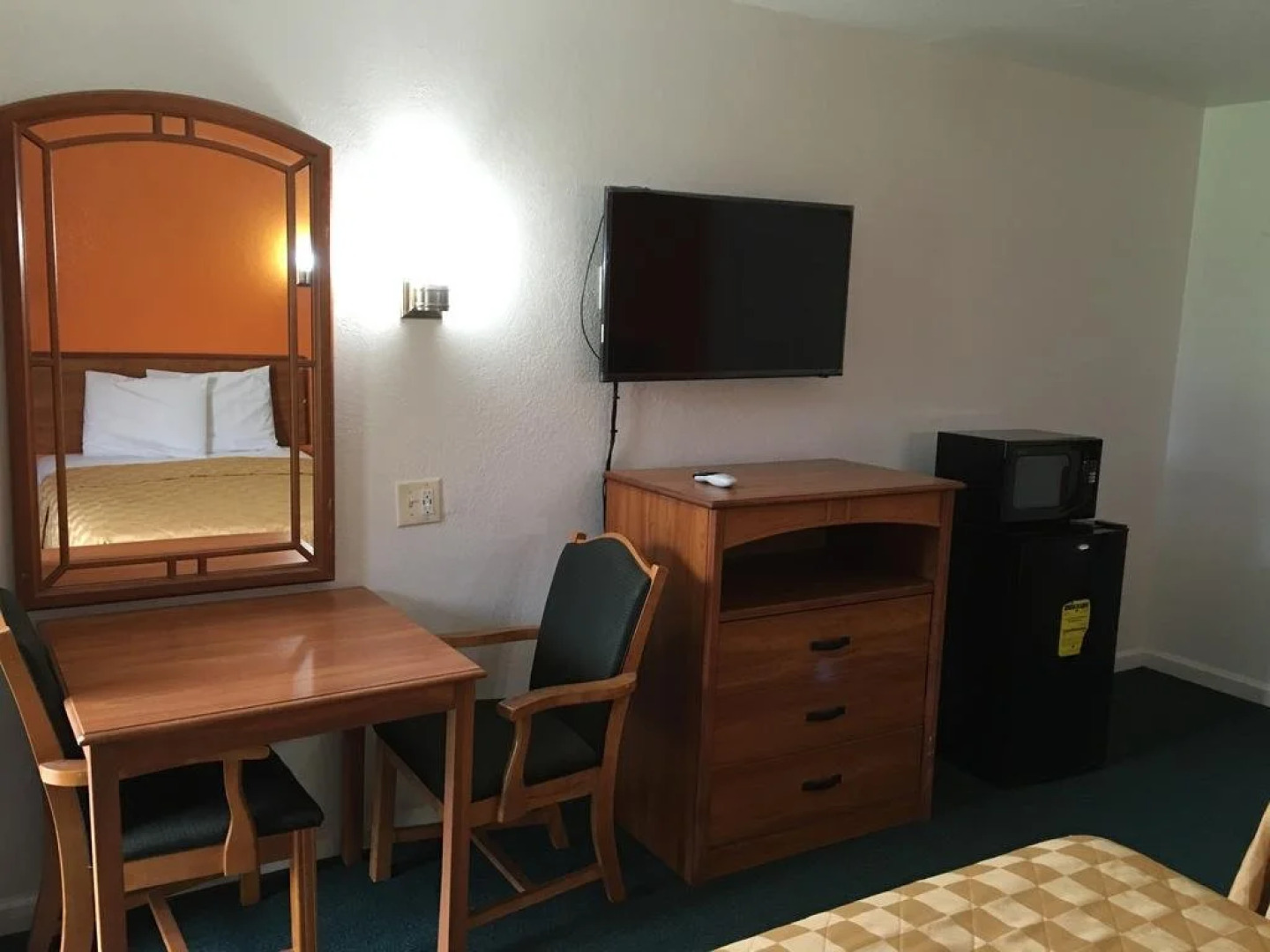 Economy Inn By OYO Livingston TX Hwy 59