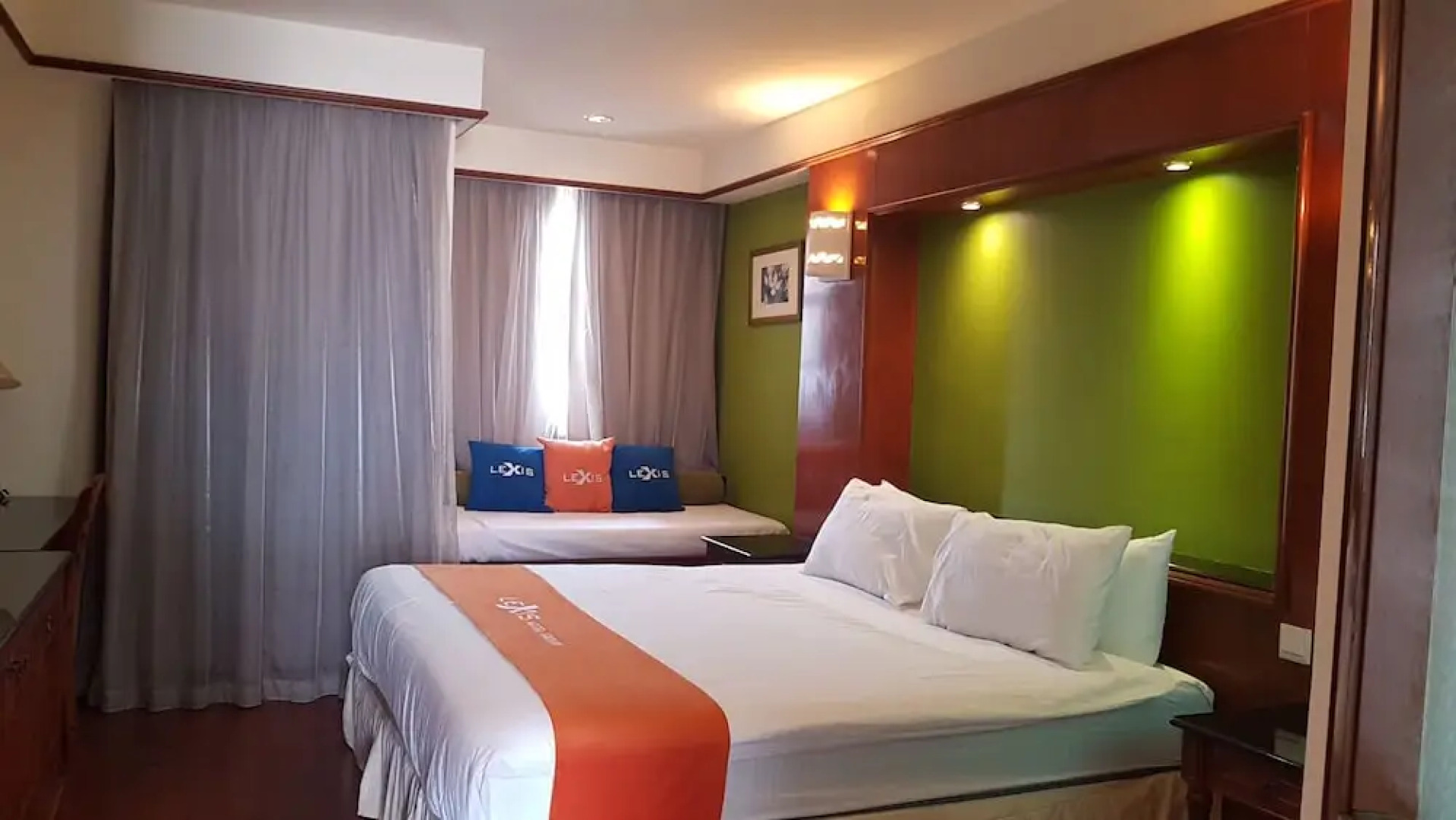 Luxurious Water Chalet by Toki