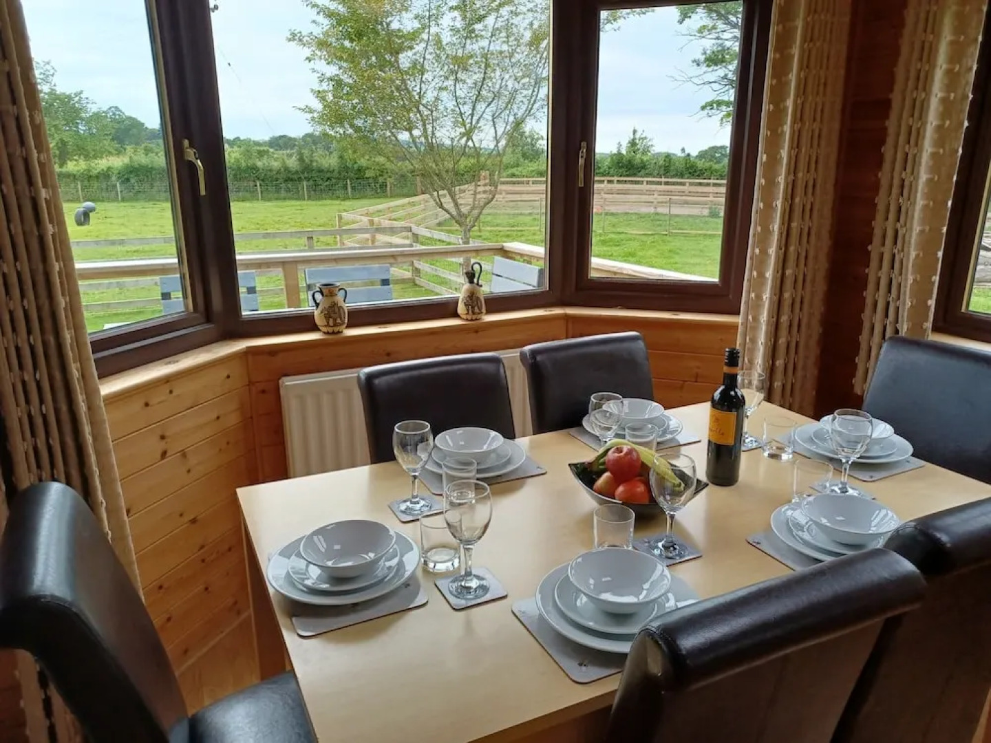 Green View Lodges