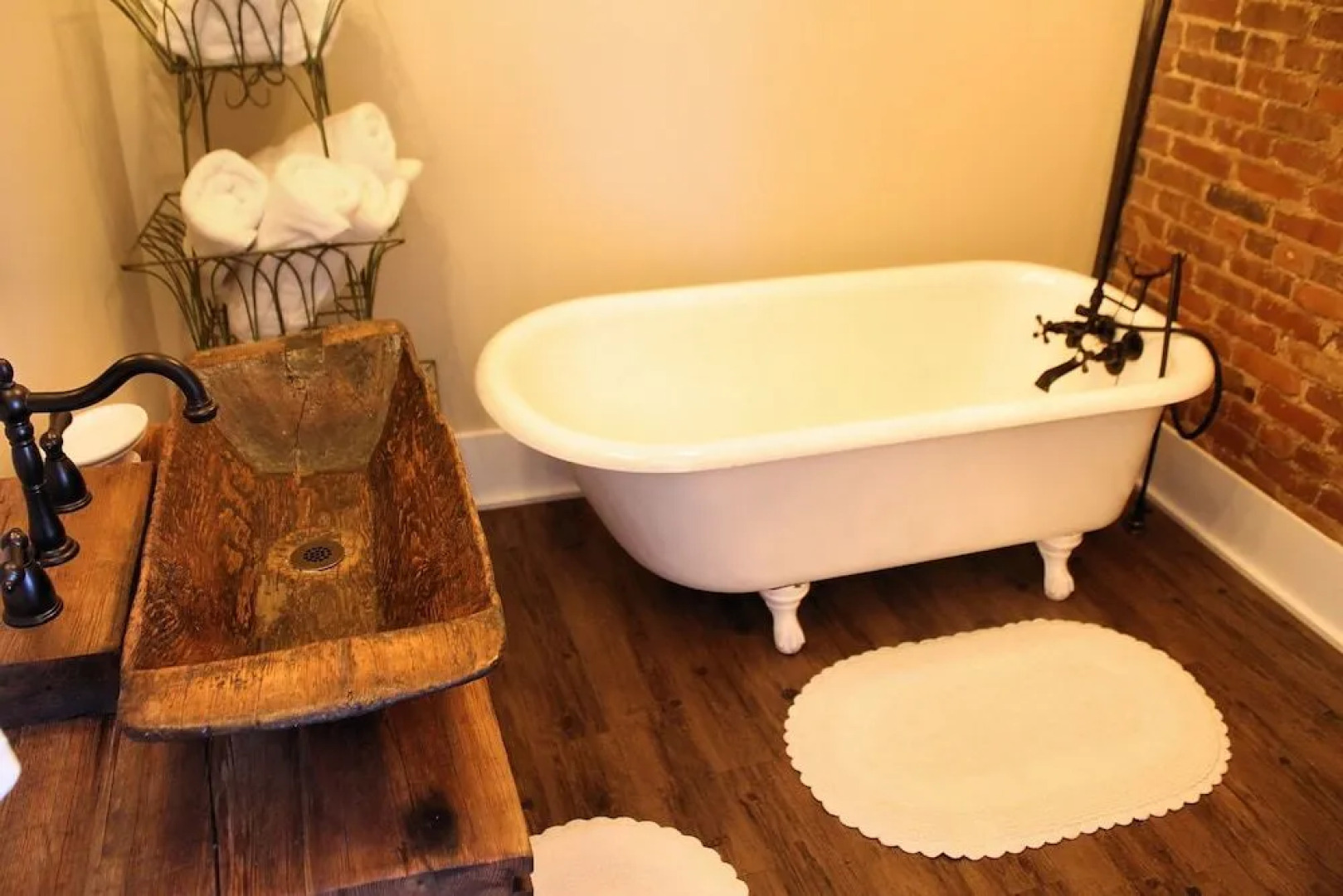 Wild Daisy Farm Bed & Breakfast