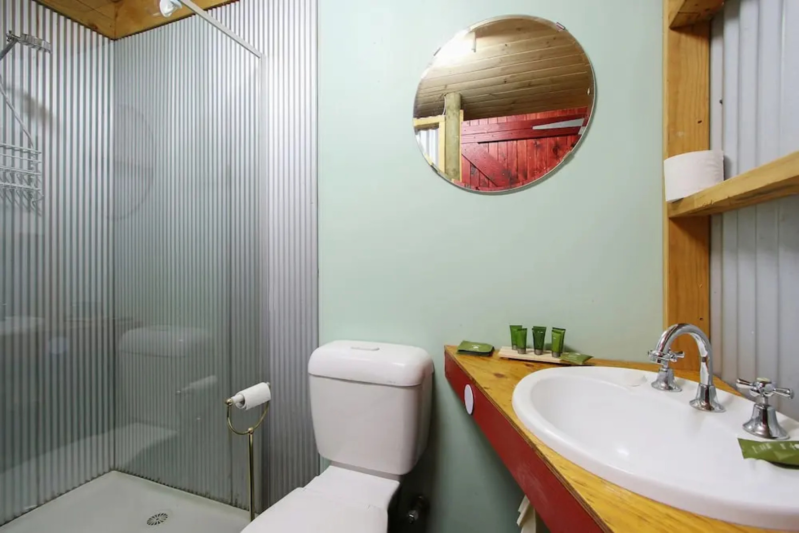 Feathertop Views and Dorm