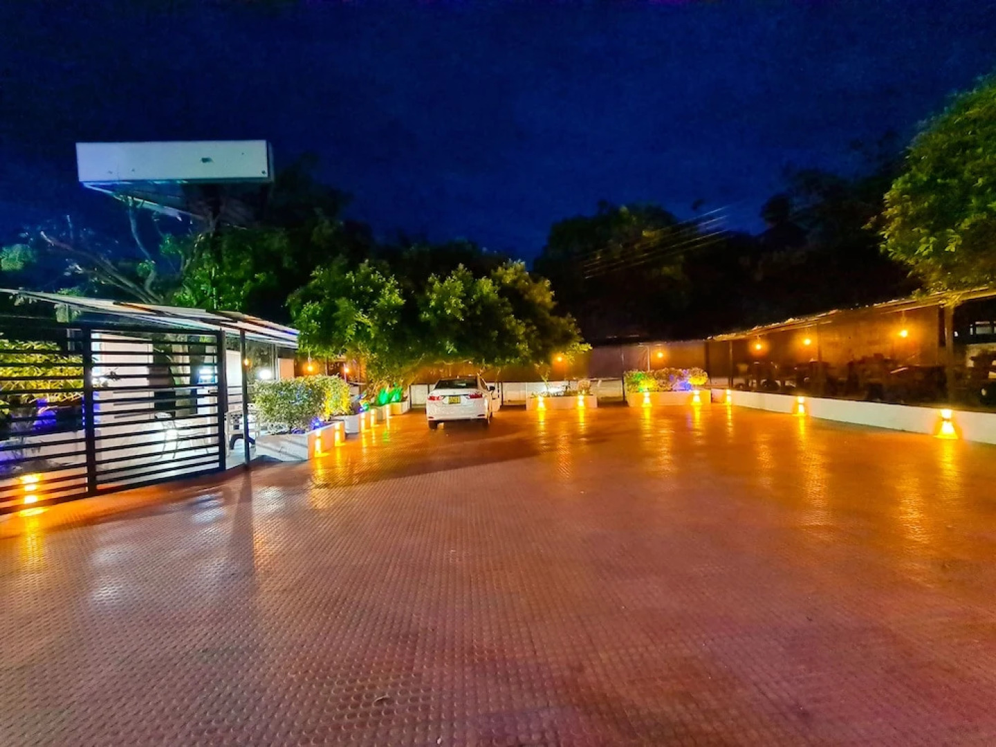 Hambantota Beach Hotel