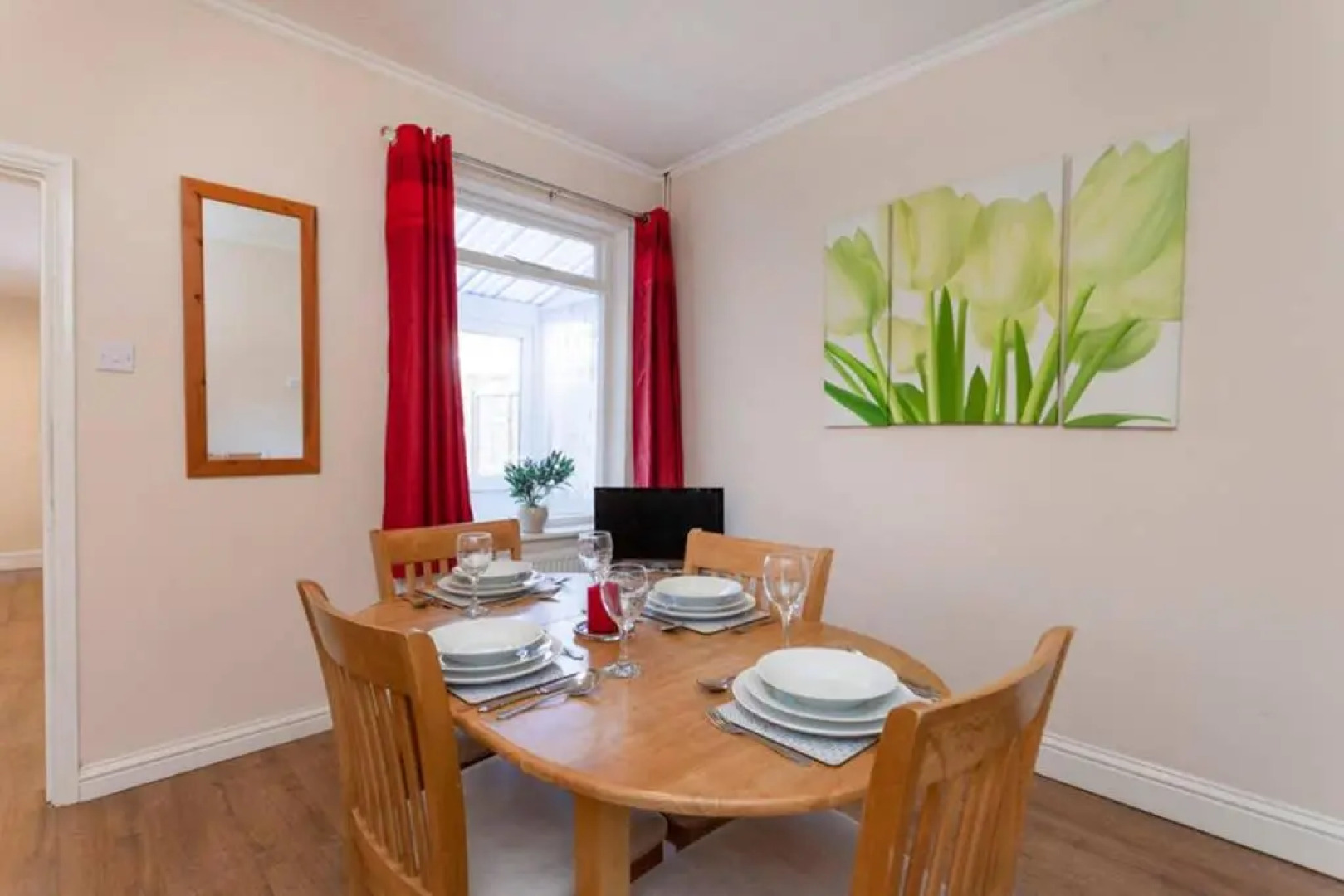 Silver Stag, Comfortable, Spacious and convenient 2 bed house