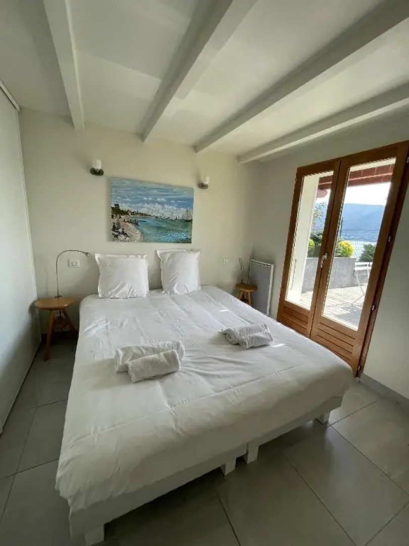 Location Lac Annecy - Le cottage de Veyrier by Locationlacannecy