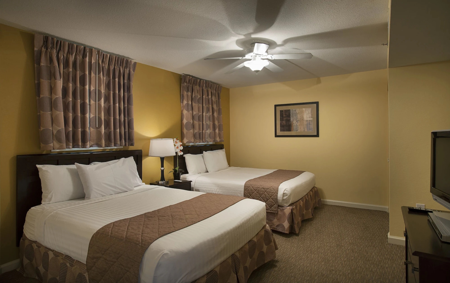 Tilghman Beach And Golf Resort