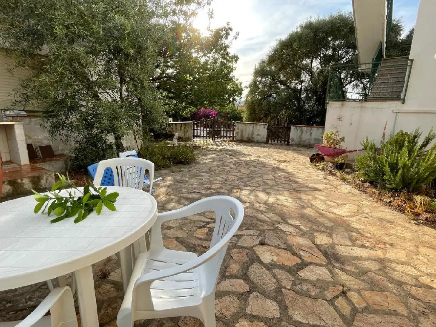 Holiday House Casa Olivastro