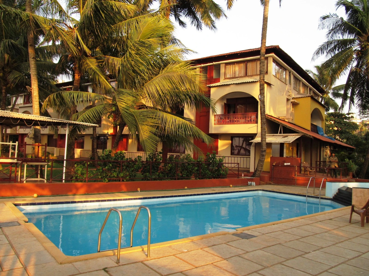 Swim Sea Beach Resort