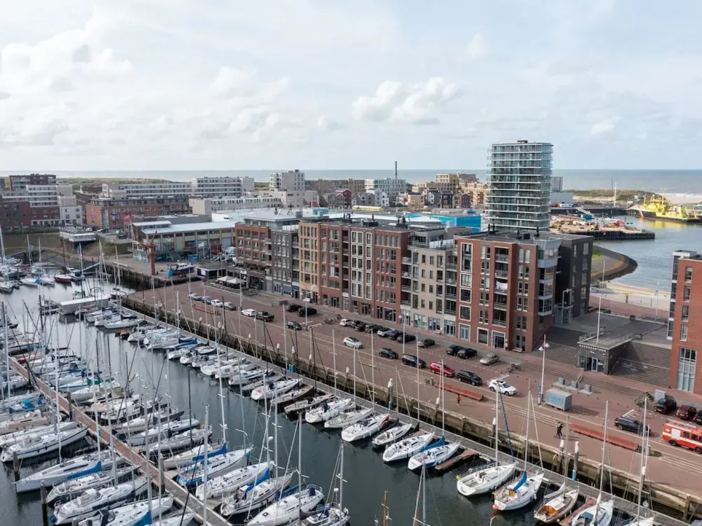 Modern Apartment 500 m From the Centre of Scheveningen