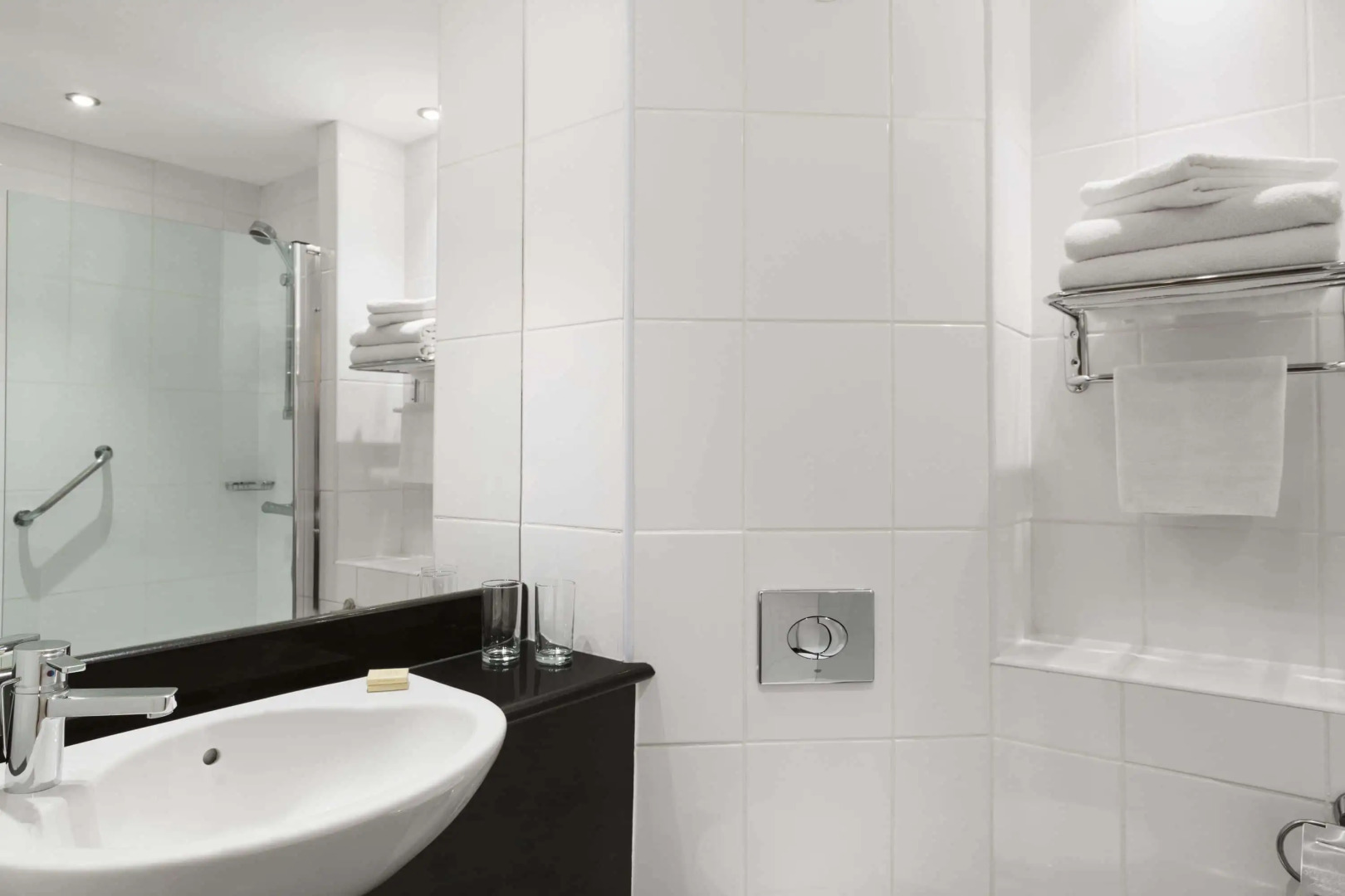 Ramada Hounslow - Heathrow East