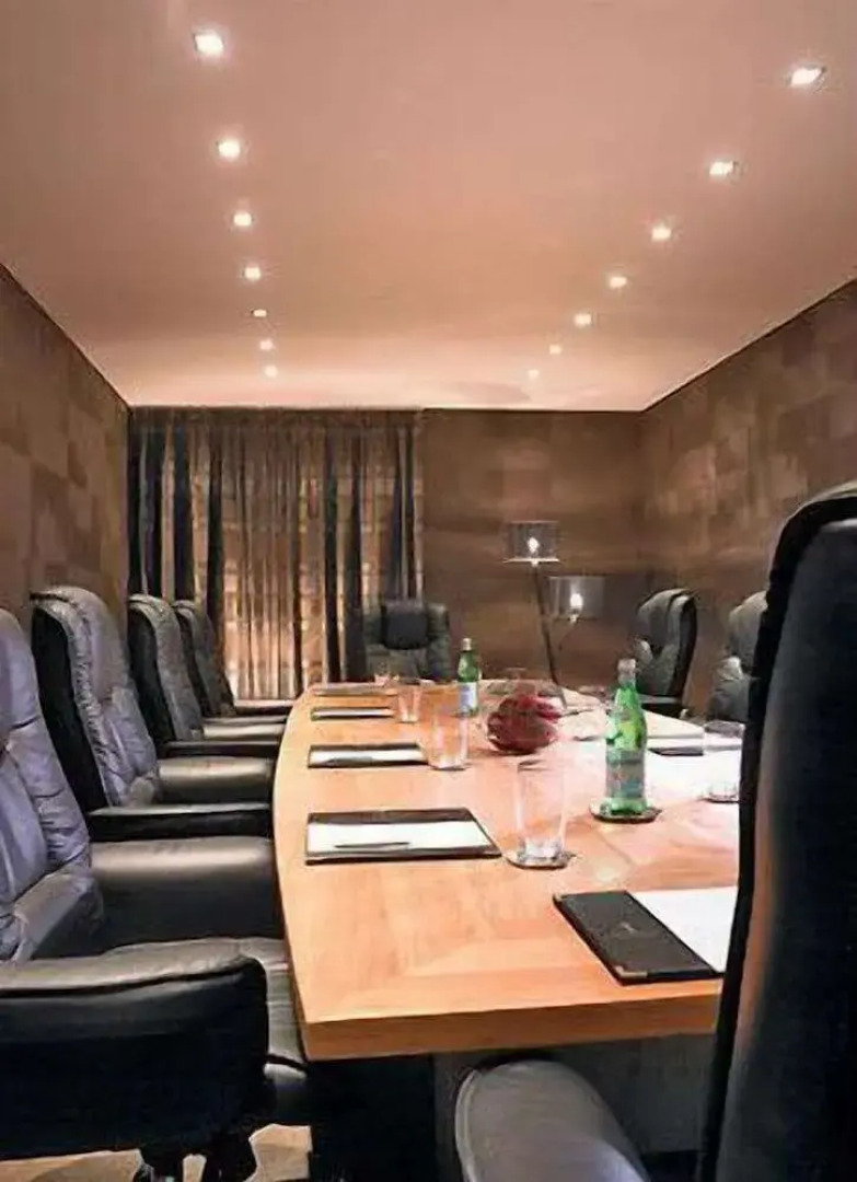 Seafield Hotel & Spa Resort