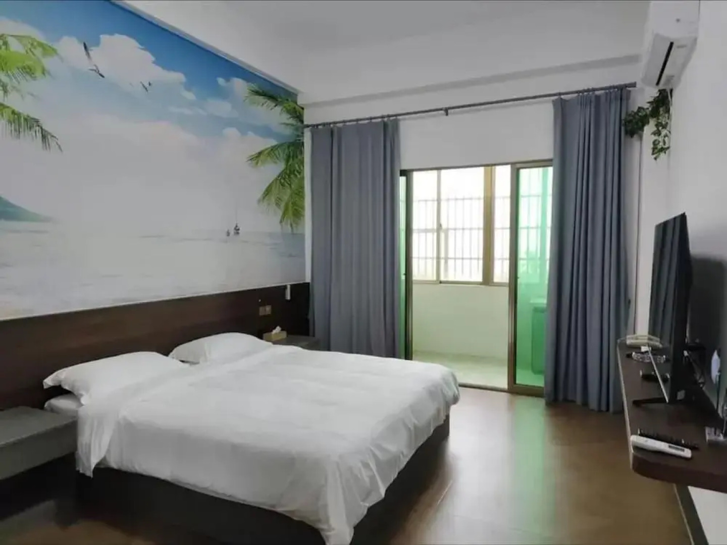 Unicorn Rocket Resort