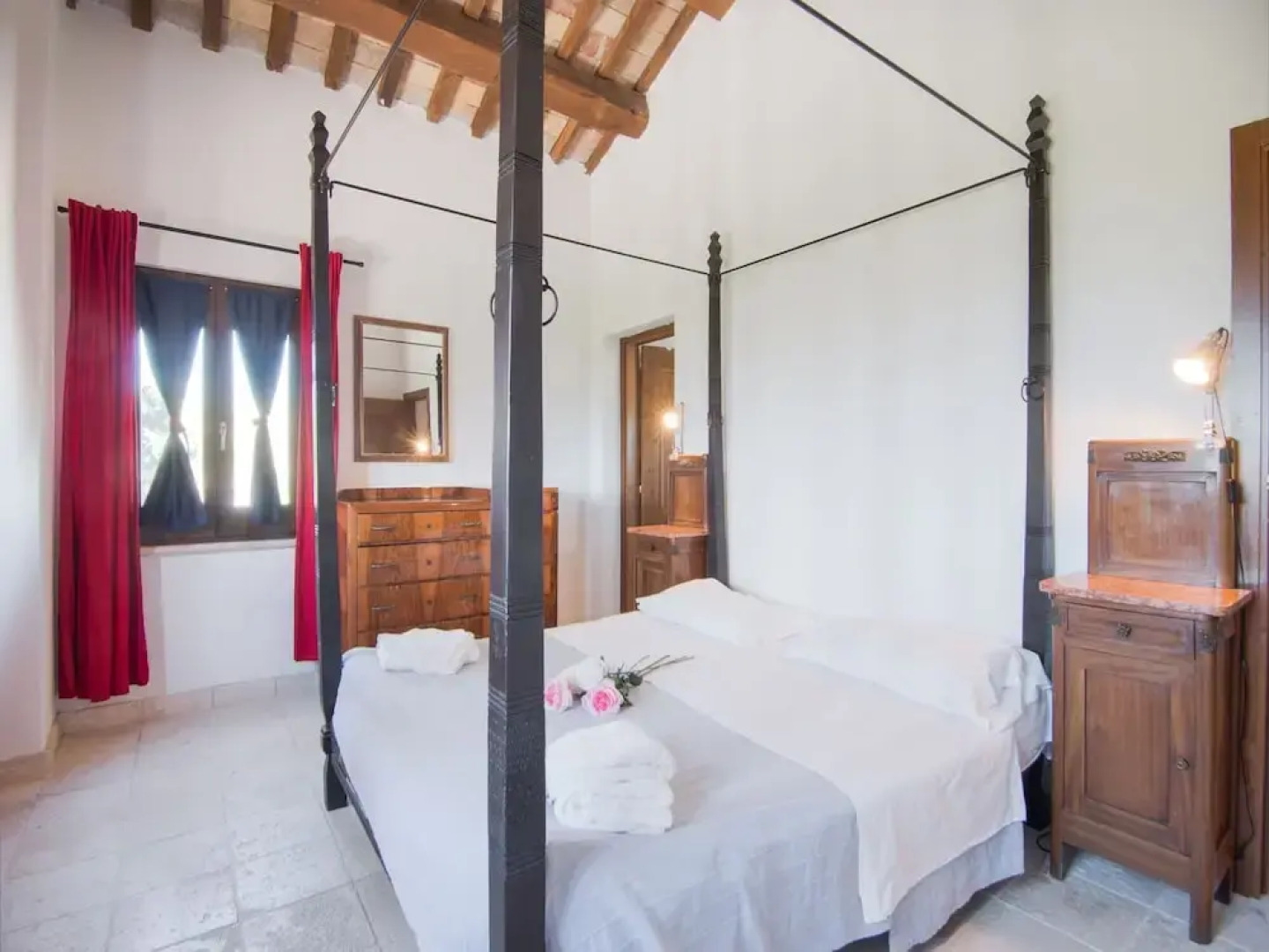 Scenic Apartment in Ascoli Piceno with Hot Tub