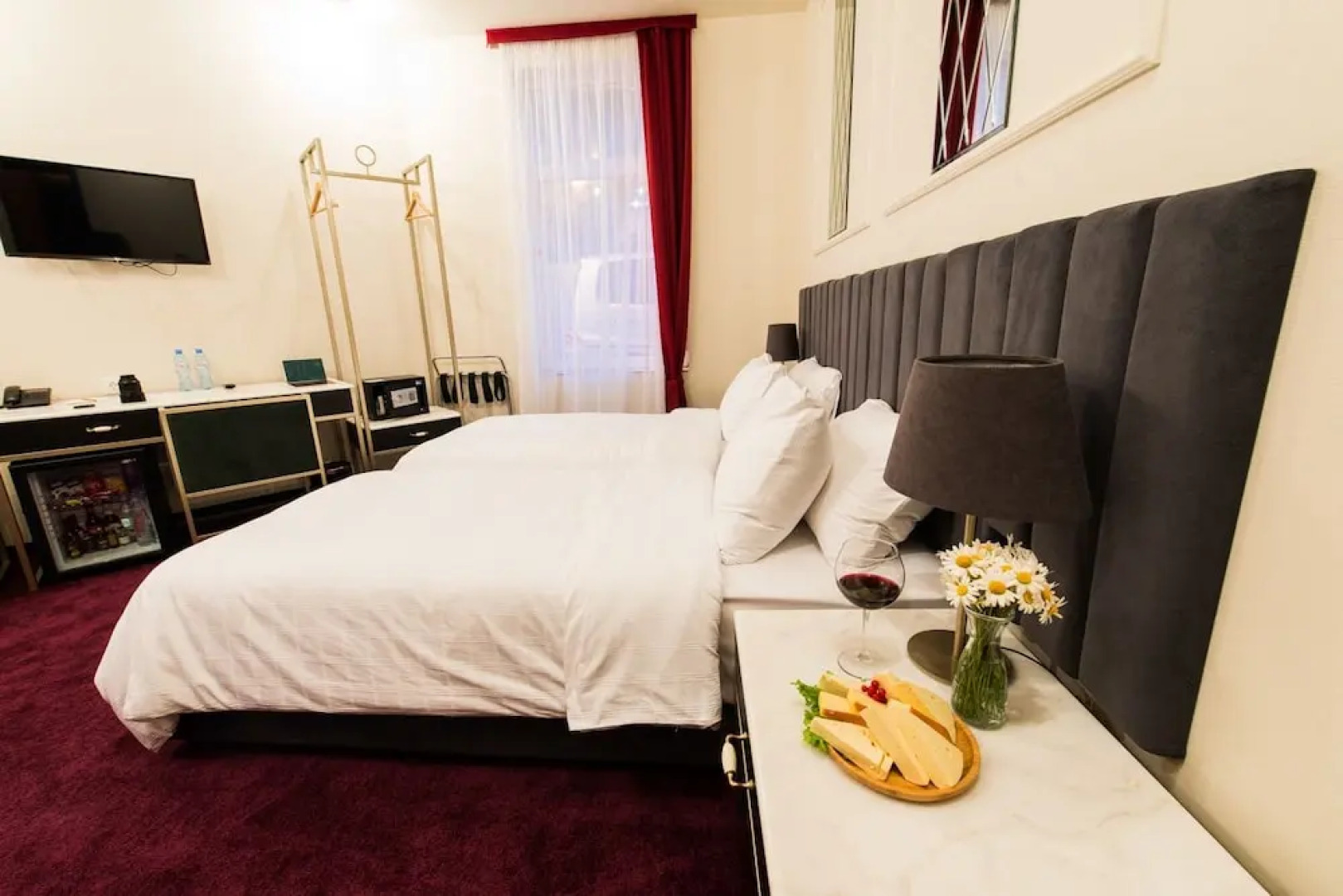 King Gorgasali Hotel