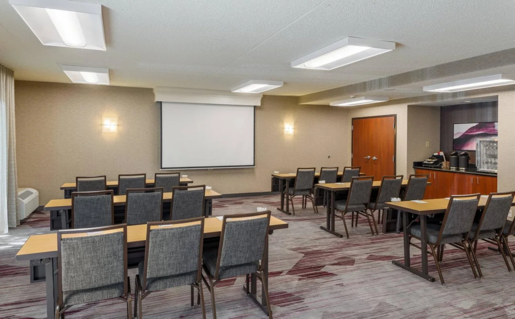Courtyard by Marriott Cincinnati Blue Ash