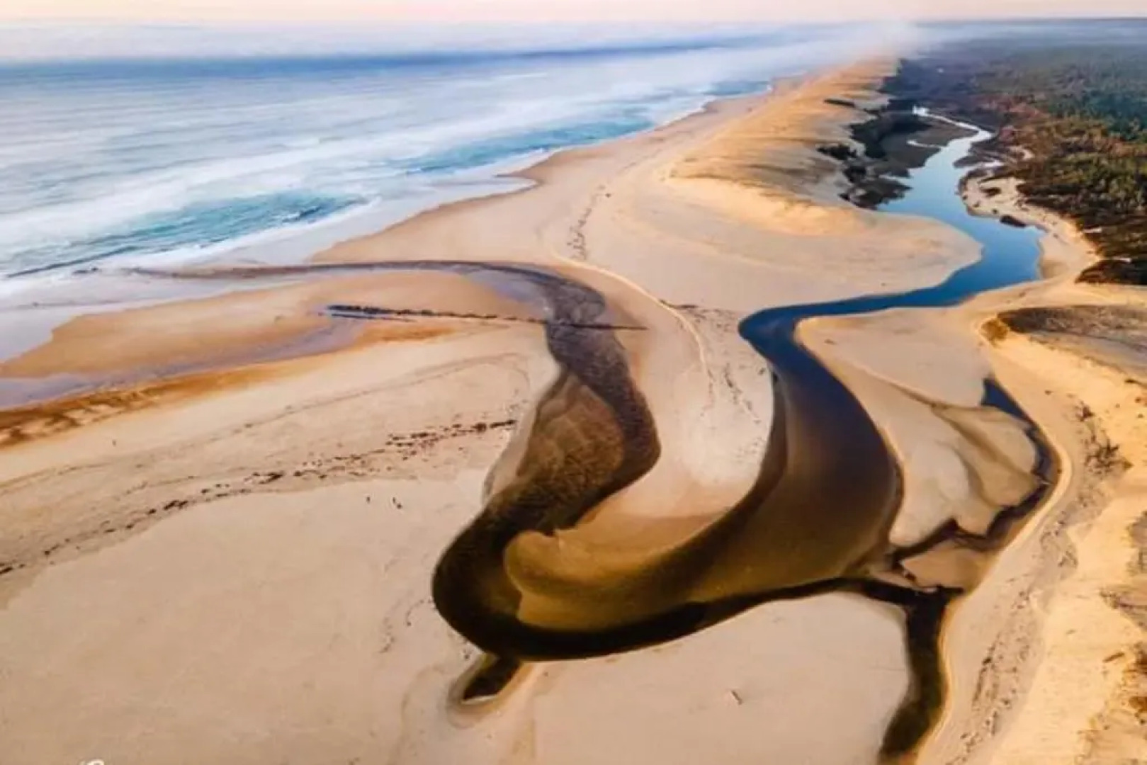 Beautiful Villa With Pool Near Lake And Ocean