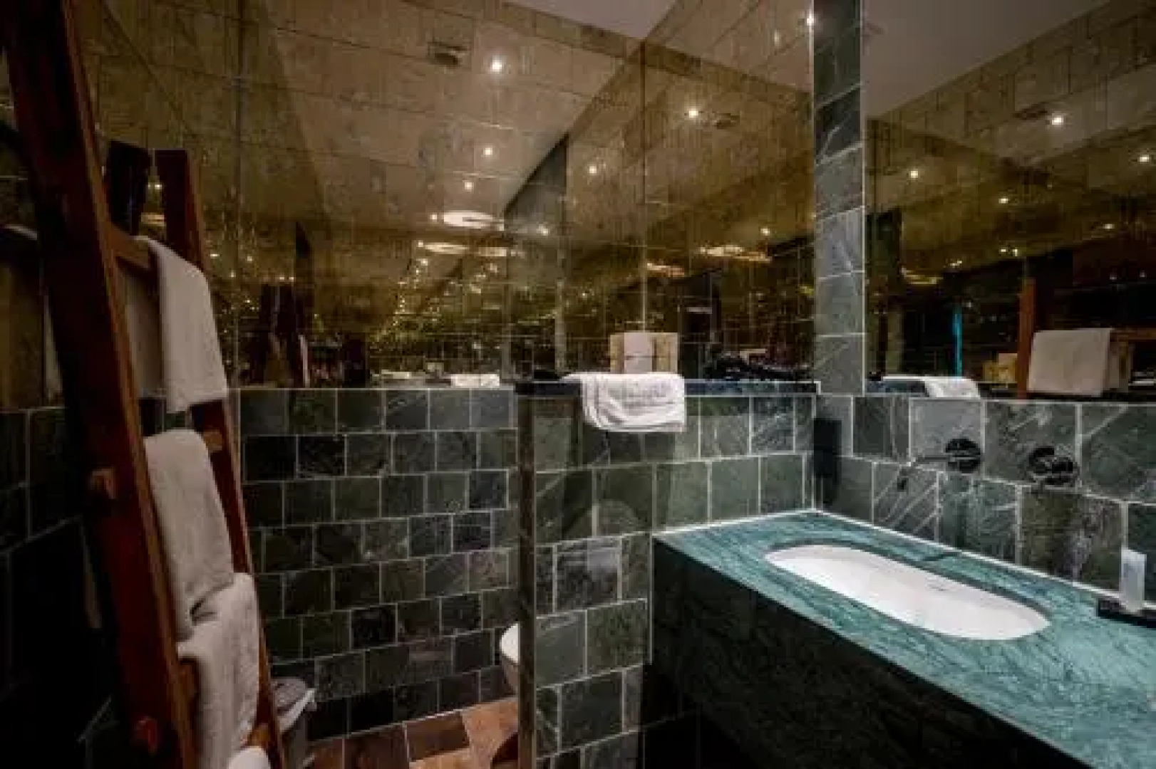 Bar Restaurant Hofman