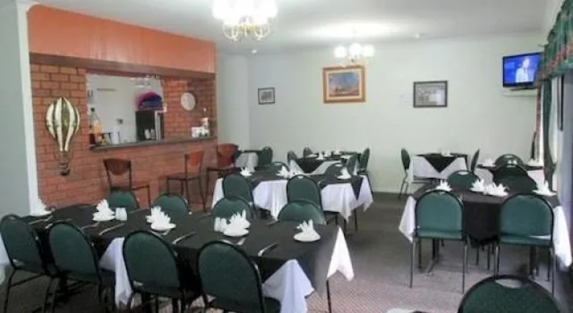 Landsborough Lodge Motel