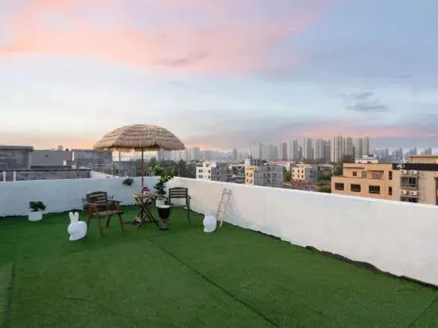 Silver Beach Ruyuan Homestay