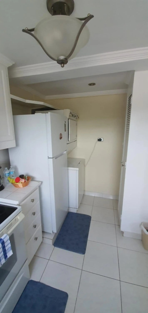 Hastings Towers 4D - Studio Apt Opp Beach