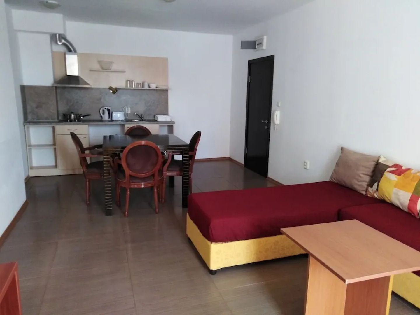 VM Apartments Robinson Beach