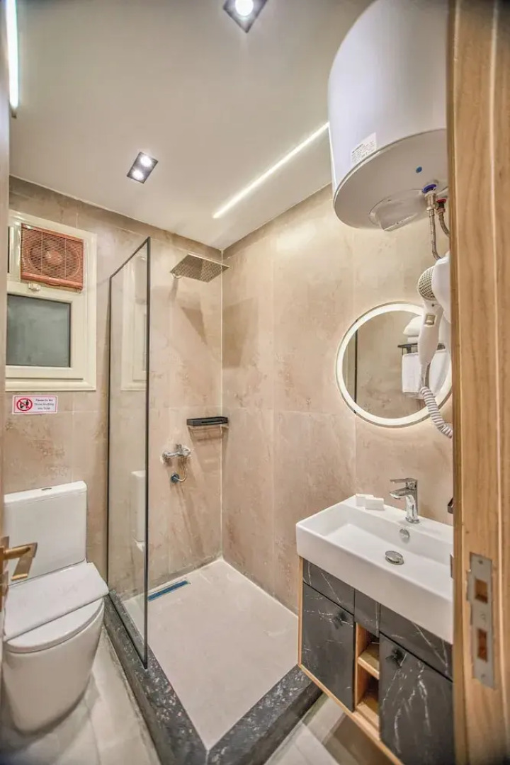 Pyramids View Studios