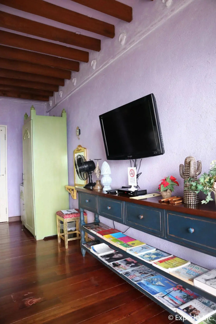 Joaquin's Bed and Breakfast