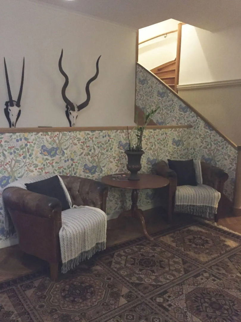 Adels Lågprishotell