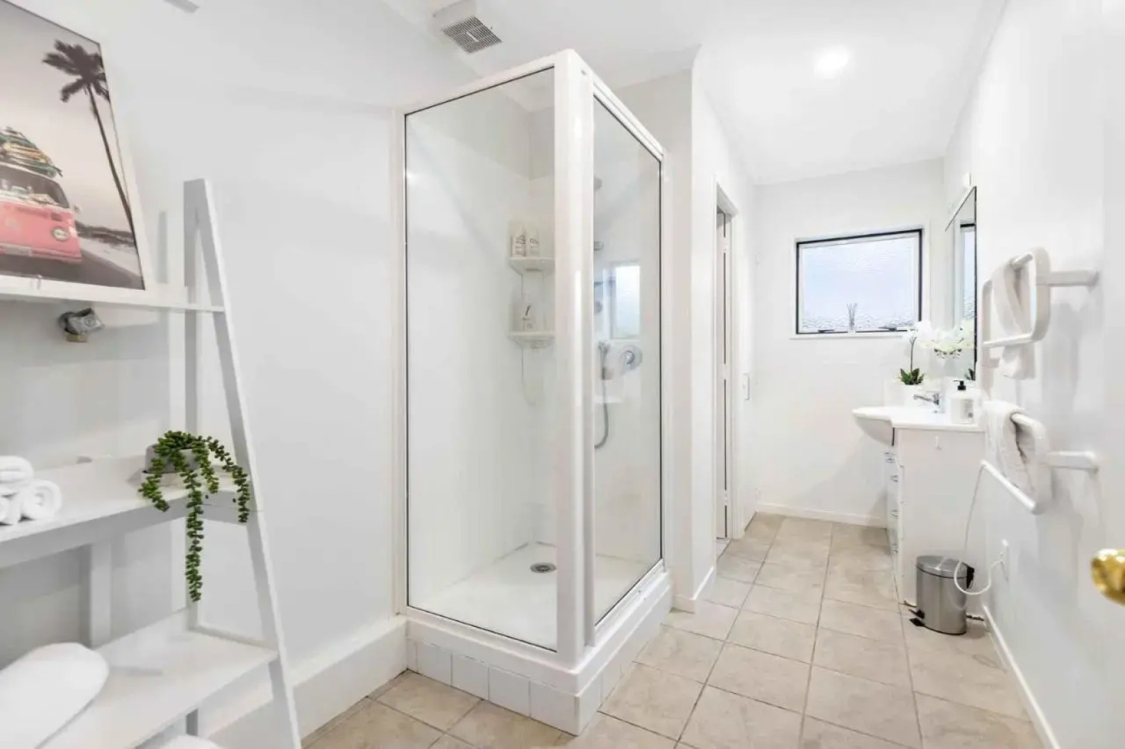 Tahuna Lakeside - 3 Min Walk To Town