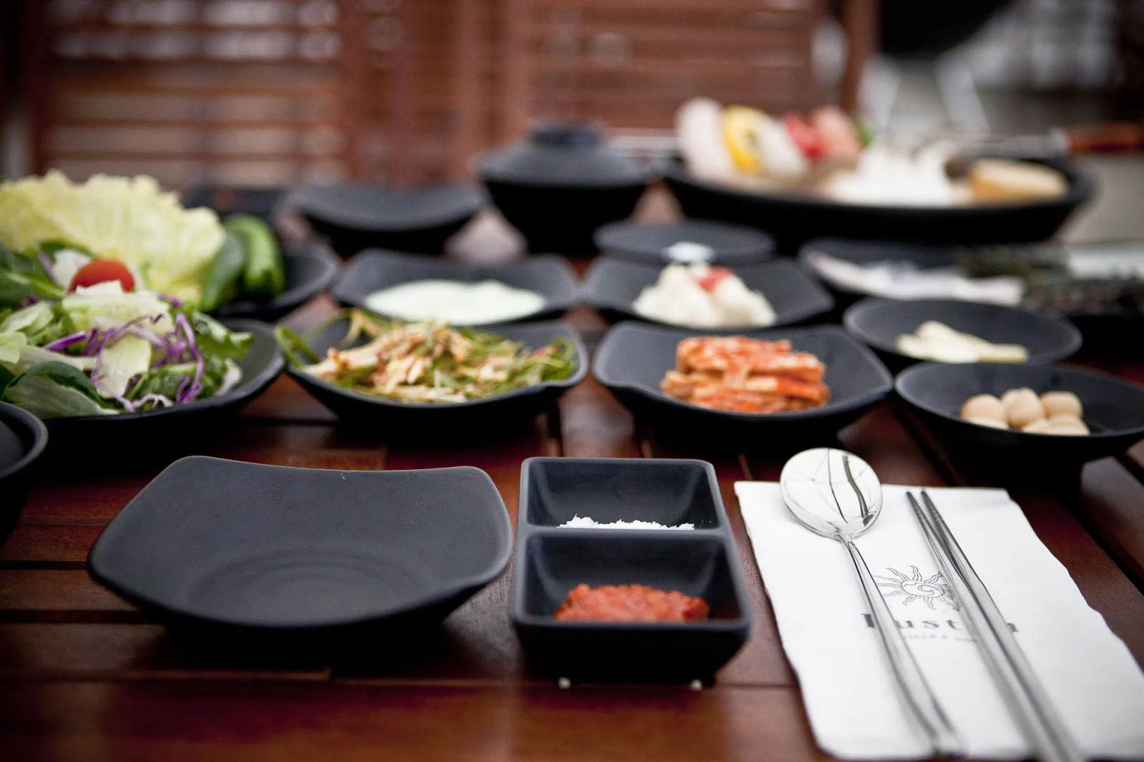 Luston Villa & Hotel