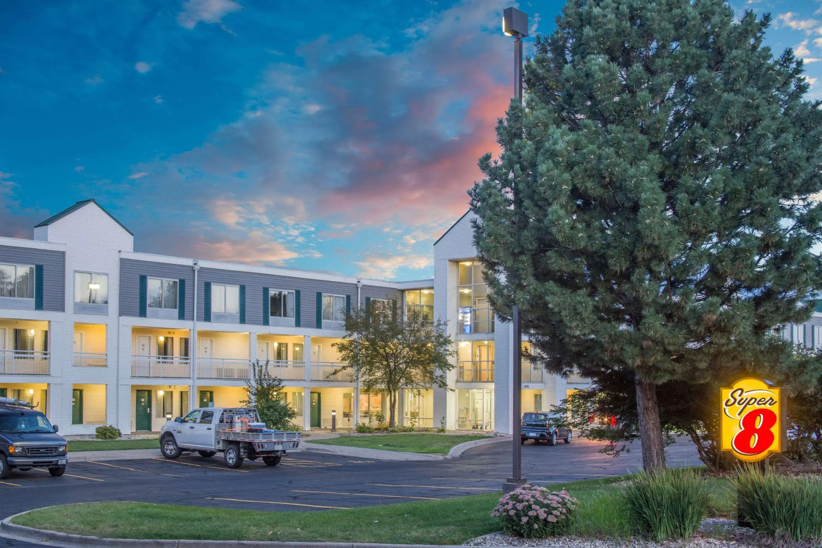 Super 8 Madison East