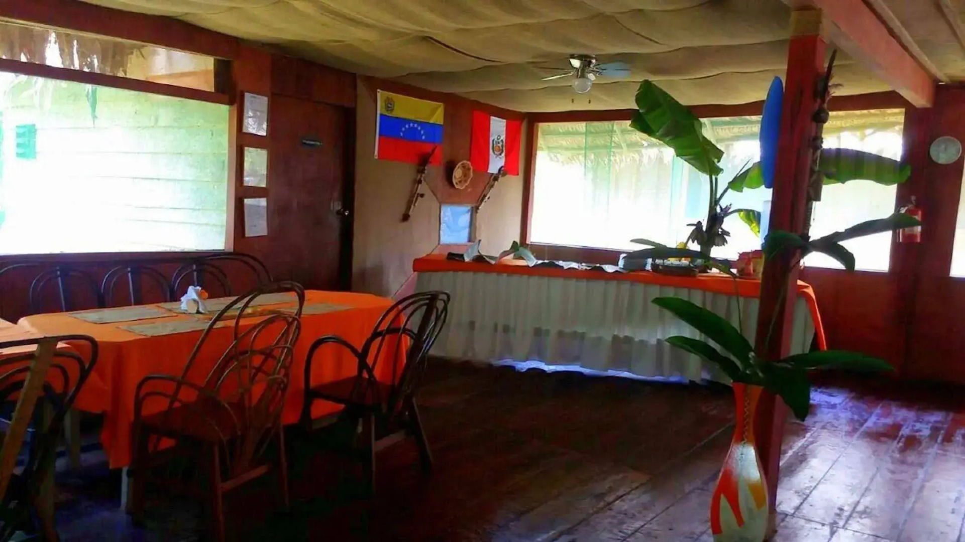 Avatar Amazon Lodge & Canopy Park