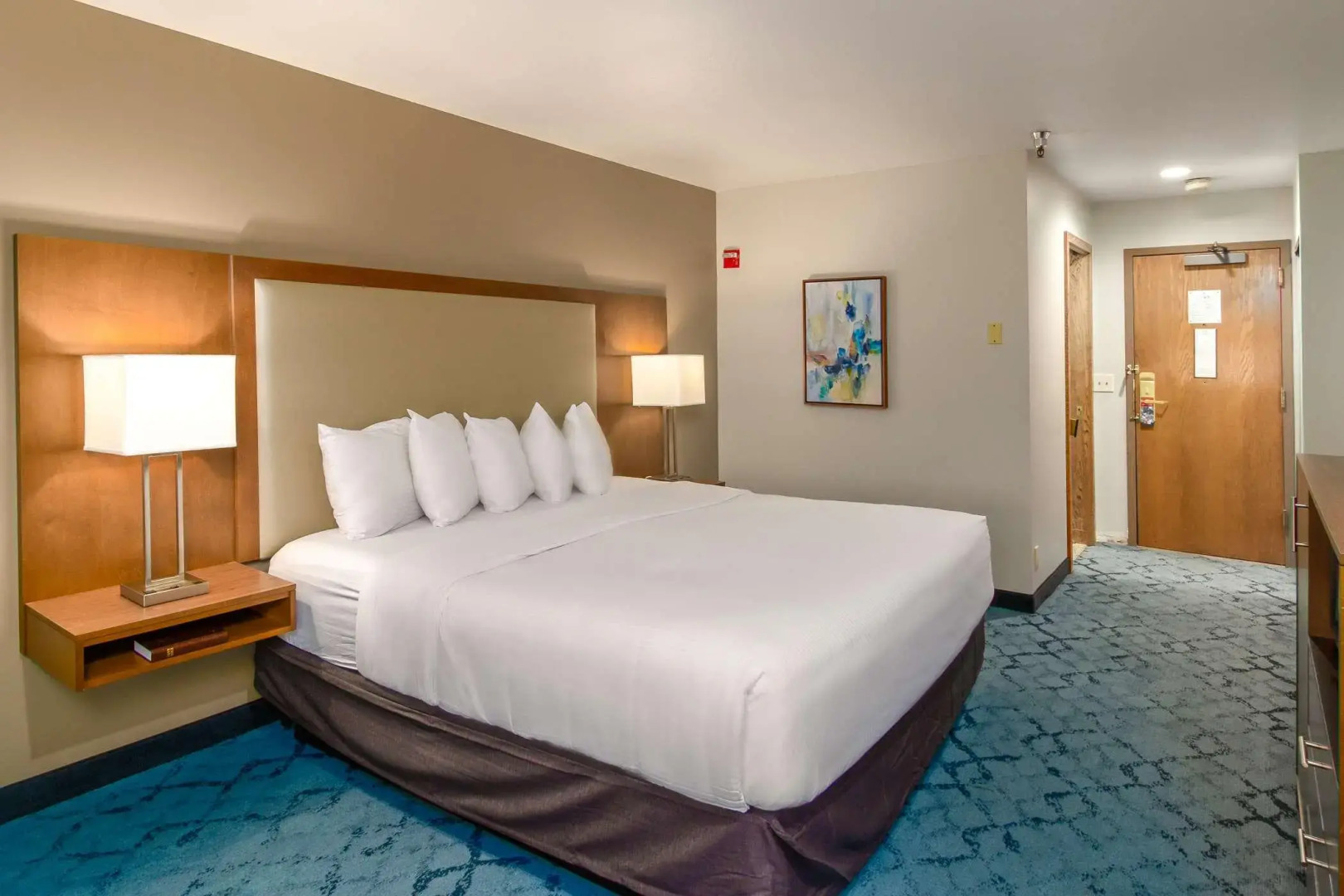 Red Lion Hotel Templin's on the River