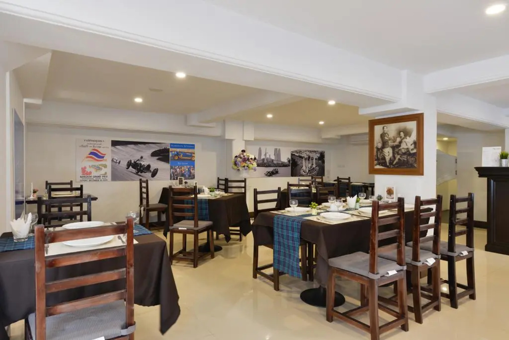 Siam Champs Elyseesi Unique Hotel