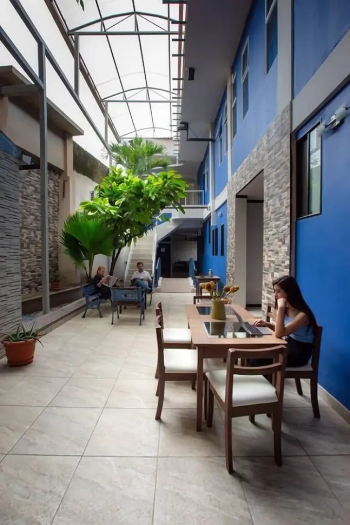 Hotel Celebertti