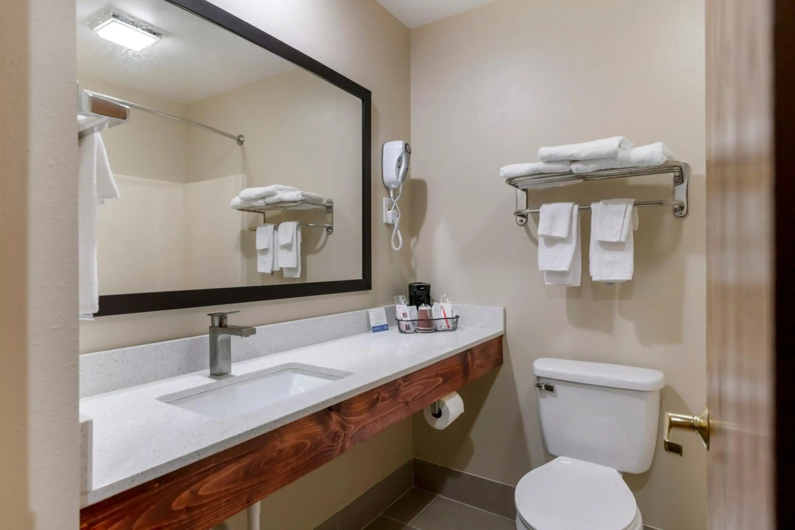 Rodeway Inn Grandville - Grand Rapids