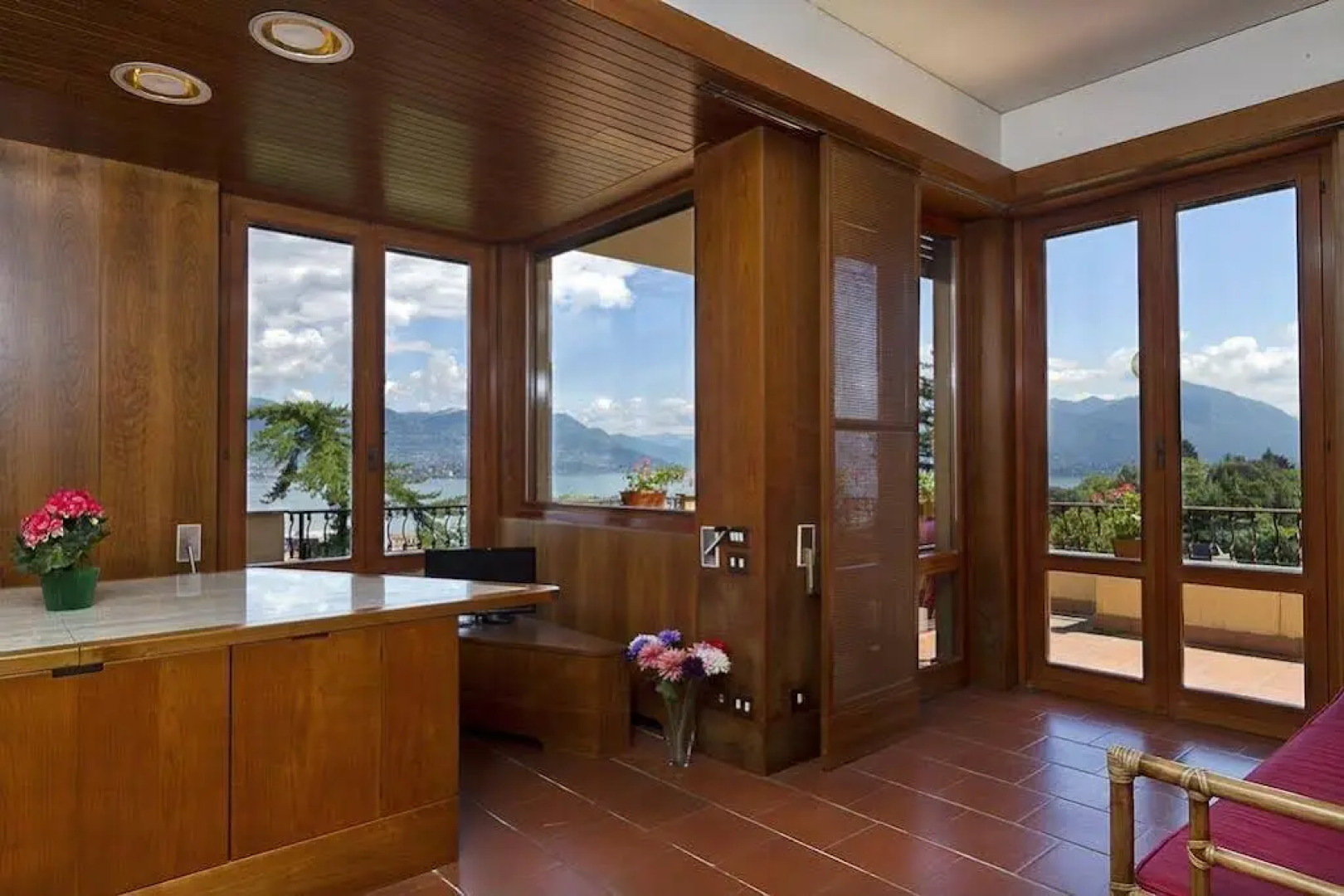 Panoramic View Apartment