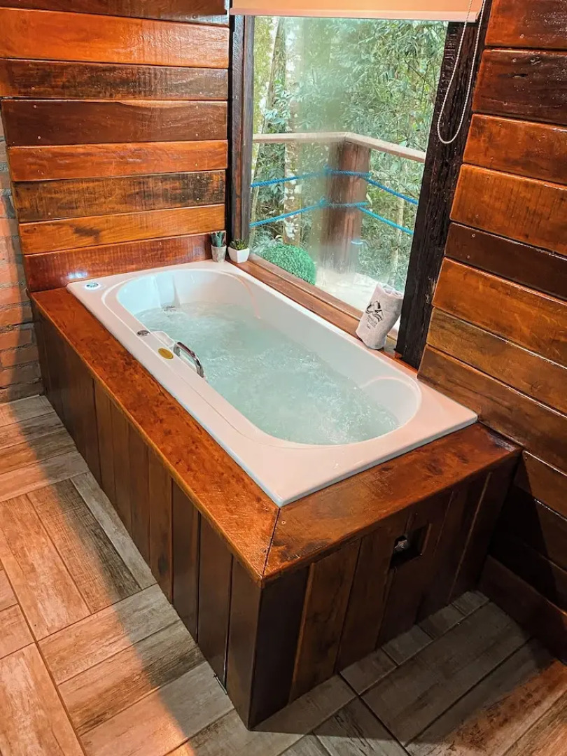 Chales senhor dos trilhos