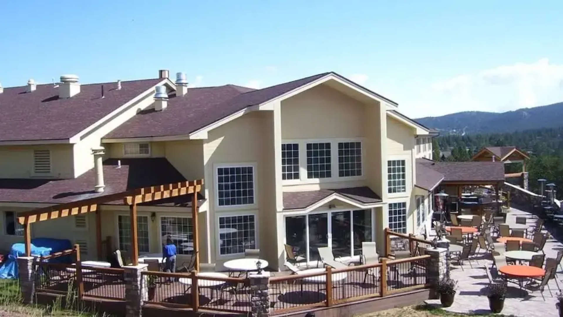 Woodland Country Lodge