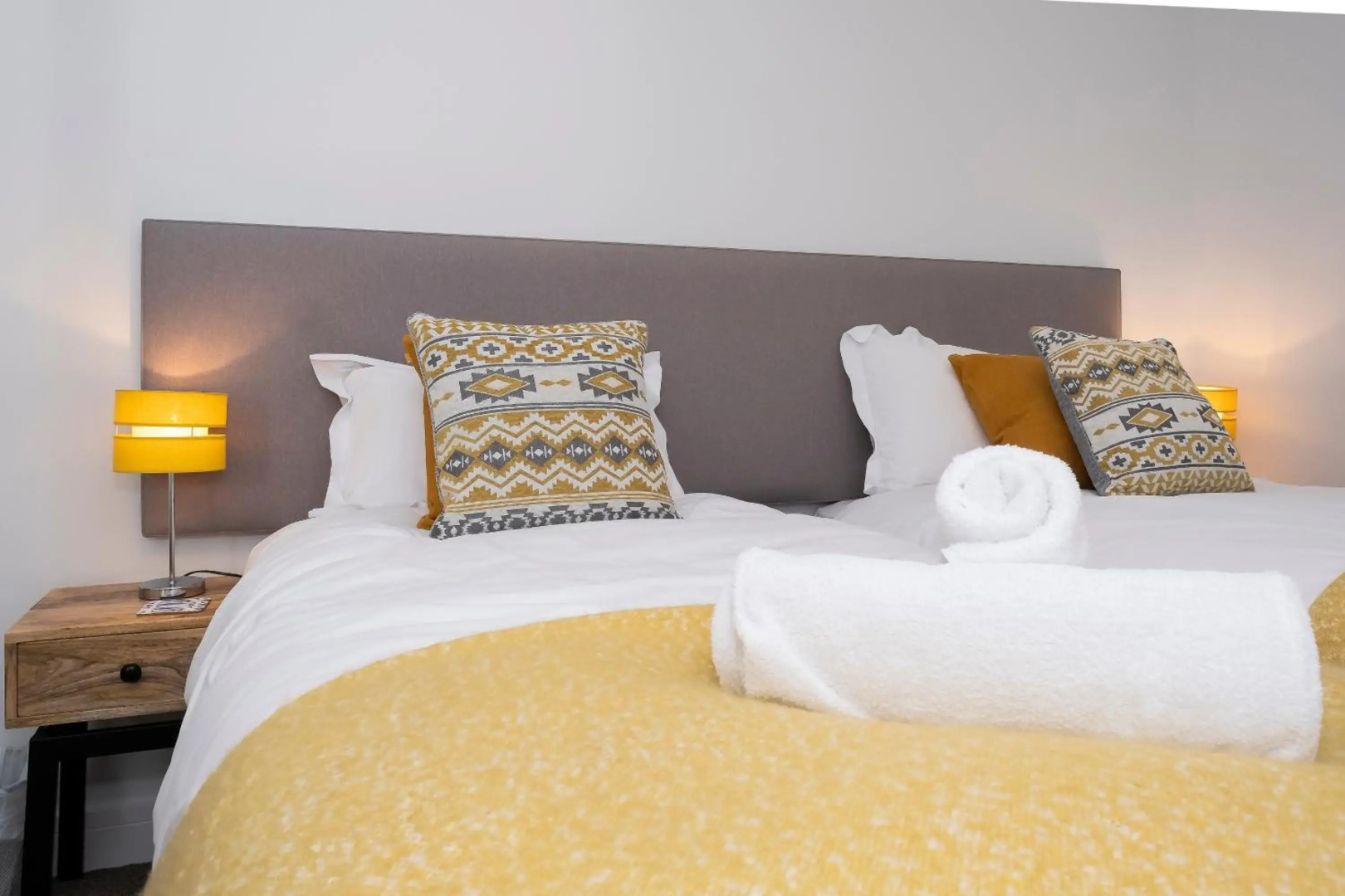 2 Middlecombe - Luxury Apartment at Byron Woolacombe, only 4 minute walk to Woolacombe Beach!